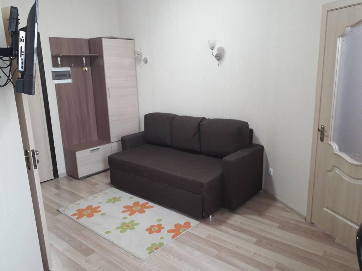 Main Street Apartments คีชีเนา ภายนอก รูปภาพ