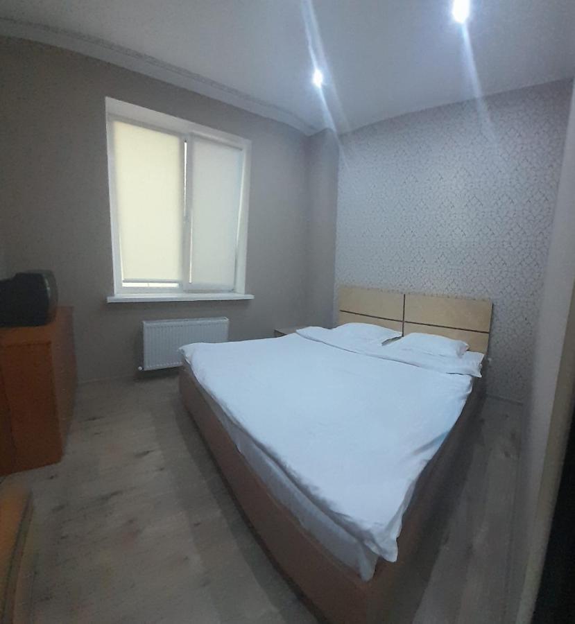 Main Street Apartments คีชีเนา ภายนอก รูปภาพ
