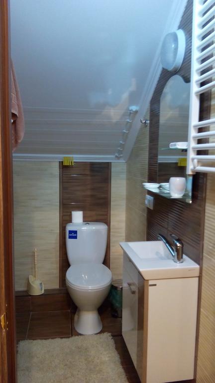 Main Street Apartments คีชีเนา ห้อง รูปภาพ