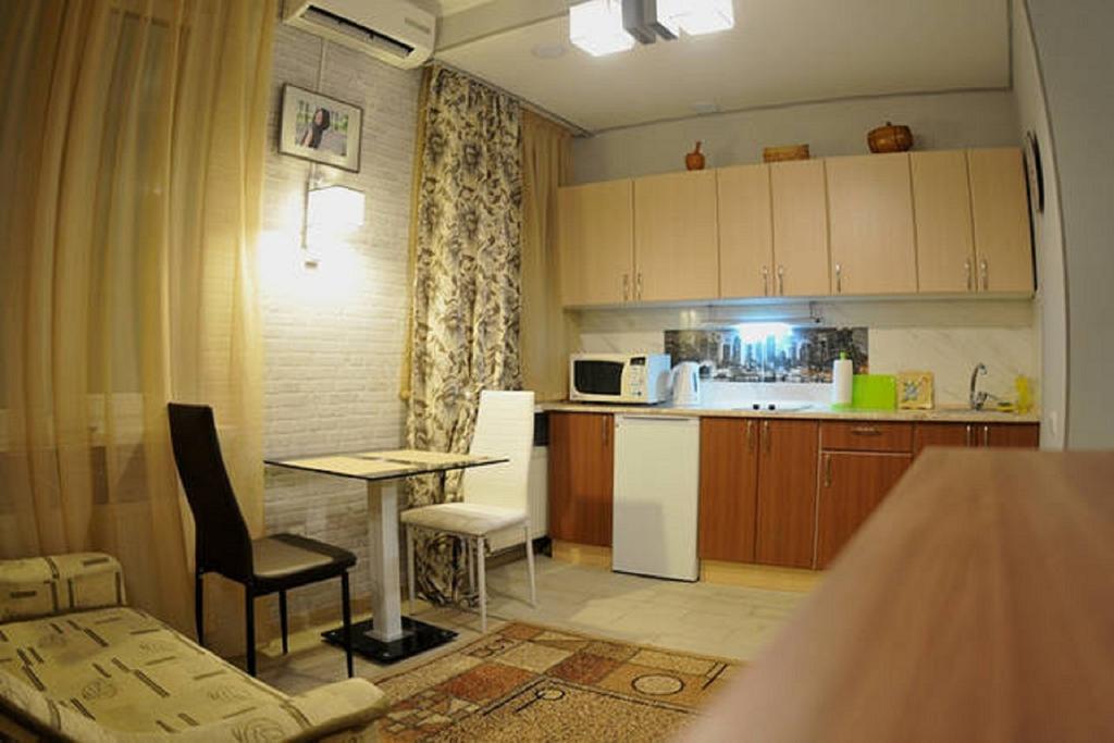 Main Street Apartments คีชีเนา ห้อง รูปภาพ