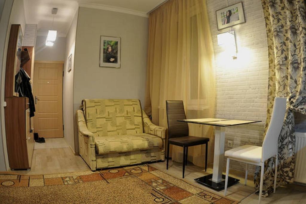 Main Street Apartments คีชีเนา ห้อง รูปภาพ