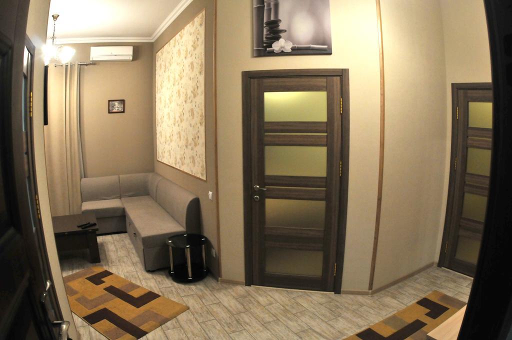 Main Street Apartments คีชีเนา ห้อง รูปภาพ
